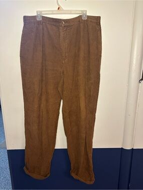 Brooks Brothers Men's Corduroy Pants in Chestnut Brown